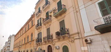 Quadrilocale in vendita in via F. Crispi, 34