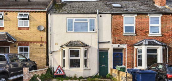 5 bedroom terraced house