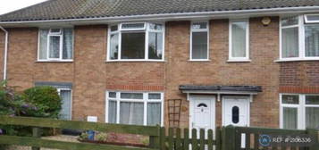 3 bedroom terraced house