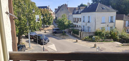 Appartement spacieux et lumineux au coeur de Chateaufort