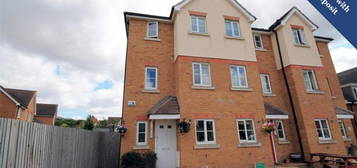 Town house to rent in Thistle Drive, Whitstable CT5