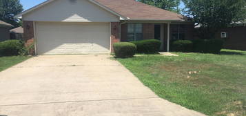 1740 Monaco Dr, Conway, AR 72034