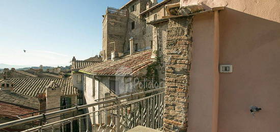 Quadrilocale in vendita a Castelnuovo di Porto