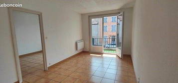 Location appartement Aigueperse avec Balcon