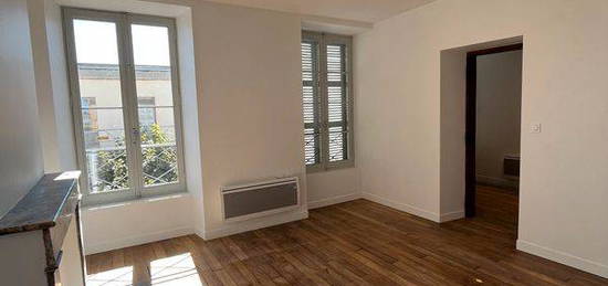 Appartement T3 à louer (longue durée)