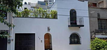 Casa Zitácuaro 15, Hipódromo Condesa, Cuauhtémoc 