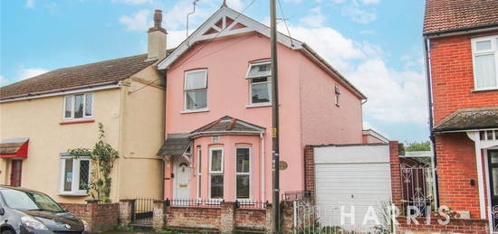 3 bed detached house for sale