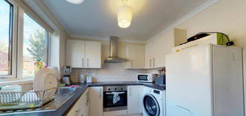 2 bedroom semi-detached house