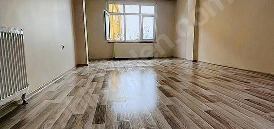 Çubukluda Kiralık AraKat İçi Yenilenmiş