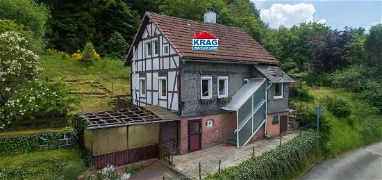 ++ KRAG Immobilien ++ mit Weitblick am Wald ++ historisch, gemütlich, Balkon, Garten, Grillhütte ++
