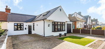 5 bed bungalow for sale