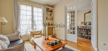 Appartement  à vendre, 3 pièces, 2 chambres, 83 m²