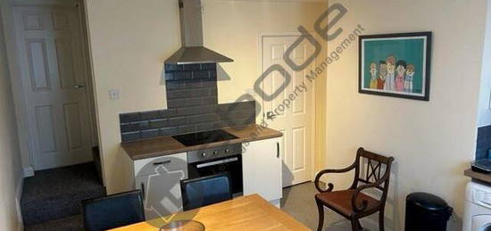 3 bedroom terraced house