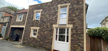 Detached house to rent in Thorndale Mews, Bristol BS8