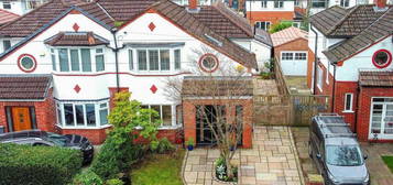 4 bedroom semi-detached house for sale