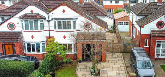 4 bedroom semi-detached house for sale