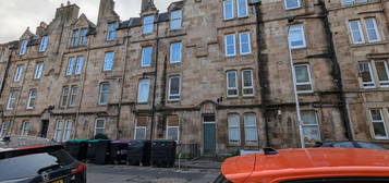 Flat to rent in Watson Crescent, Edinburgh EH11