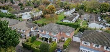 6 bedroom detached house for sale