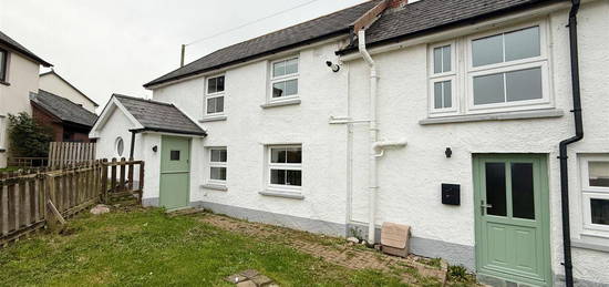 Cottage to rent in Chapel Close, Chapel Street, Braunton EX33