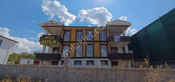 REMAX DEM DEN YAYLABAINDA SATILIK FIRSAT 4+1 VLLA