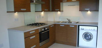 Flat to rent in Strathmore Court, Bideford, Devon EX39