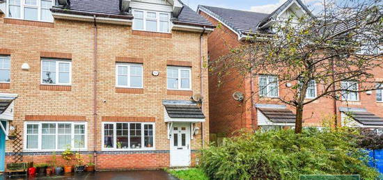 4 bed end terrace house for sale