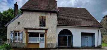 Maison de village à Pusey