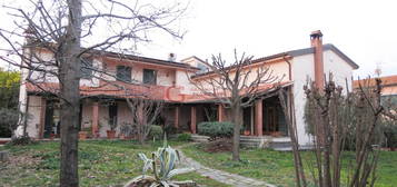 Villa unifamiliare viale delle Serre, Vecchiano Nodica, Vecchiano