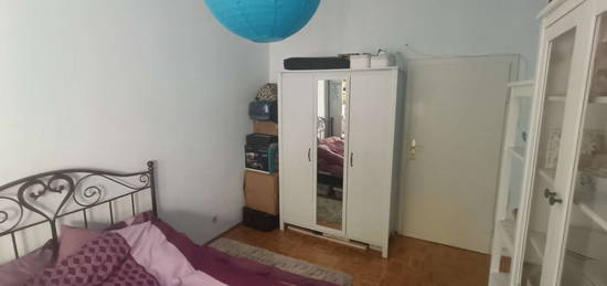 Schöne Wohnung mit Balkon und Einbauküche in Mannheim