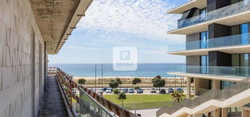 Apartamento T1 com Varanda Vistas Mar em Gaia