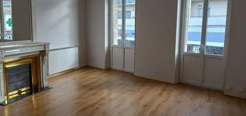 Location appartement 3 pièces 99 m²