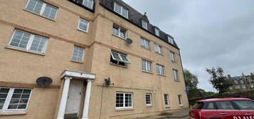 Detached house to rent in Hermand Crescent, Edinburgh EH11