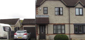 3 bed semi-detached house for sale