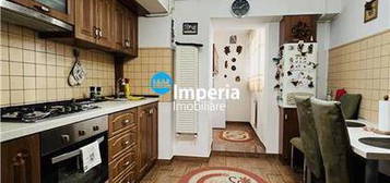 Apartament 3 camere de vanzare  Pacurari -