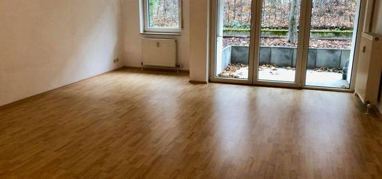 Große Einzimmerwohnung mit Terrasse in der Mainer-Neustadt, ideal für Studierende