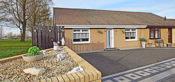 2 bed bungalow for sale