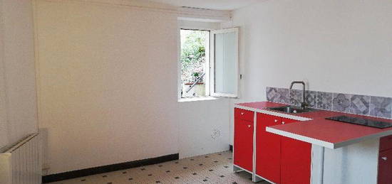 Location Studio meublée quartier le Douet, proche Nantes