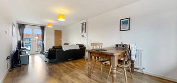 2 bed flat to rent