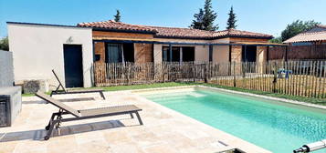 Villa 4 chambres avec piscine à Rasteau