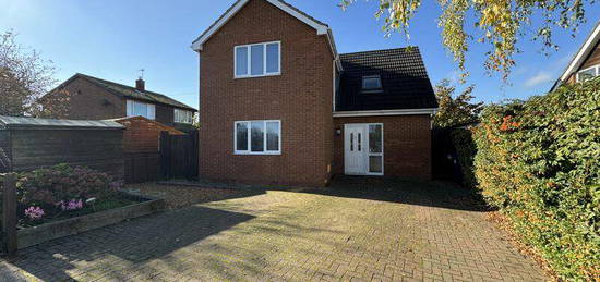 2 bedroom detached house