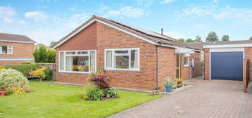 2 bed bungalow for sale