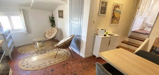 Appartement meublé 33 m² en duplex sous les toits