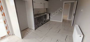 CALILIÖZ MAHALLESİN DE CEPELERİ ACIK SATILIK 4+1 İSKANLI DAİRE