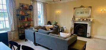 Flat to rent in Lupus Street, London SW1V