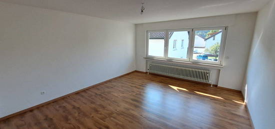 Geräumige 4-Zimmer-Wohnung mit Balkon in Ofterdingen