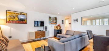 Flat to rent in Allsop Place, Marylebone, London NW1