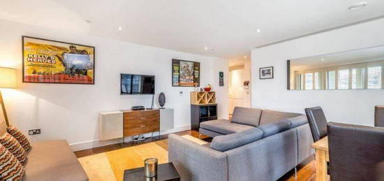 Flat to rent in Allsop Place, Marylebone, London NW1