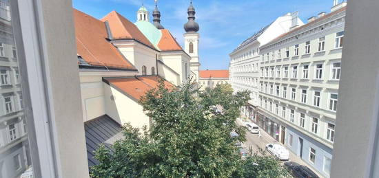 In Kürze verfügbar - Wunderschöne Altbauwohnung in Traumlage - 3,5 Zimmer in der Schlösselgasse als Ihr neues, unbefristetes Zuhause