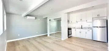 6019 8th Ave Unit 6021 1/2, Los Angeles, CA 90043