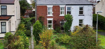 5 bedroom semi-detached house for sale